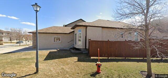 Larawan ng 126 Vadeboncoeur Drive sa Winnipeg, Manitoba