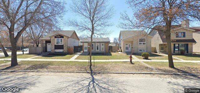 Larawan ng 130 Novavista Drive sa Winnipeg, Manitoba