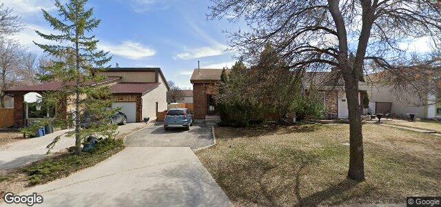 130 Pately Crescent（加拿大曼尼托巴省温尼伯市）房屋照片