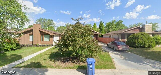 Photo of 15 Pear Tree Bay in Winnipeg, Manitoba