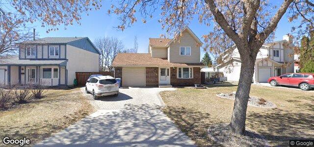 155 Charing Cross Crescent（加拿大曼尼托巴省温尼伯市）房屋照片