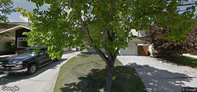 182 Ashford Drive（加拿大曼尼托巴省温尼伯市）房屋照片