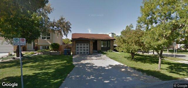 2 Healy Crescent（加拿大曼尼托巴省温尼伯市）房屋照片