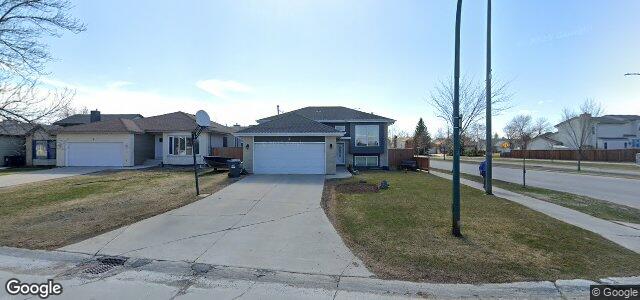 2 Kingsclear Drive（加拿大曼尼托巴省温尼伯市）房屋照片