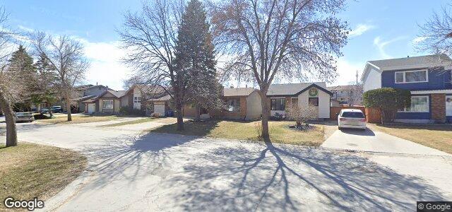 23 Poitras Place（加拿大曼尼托巴省温尼伯市）房屋照片