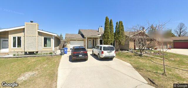 23 Upton Place（加拿大曼尼托巴省温尼伯市）房屋照片