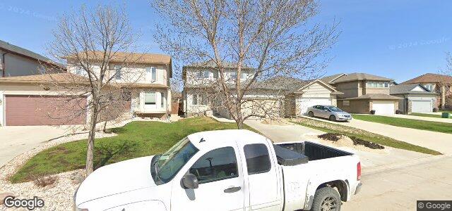 25 Michaud Crescent（加拿大曼尼托巴省温尼伯市）房屋照片