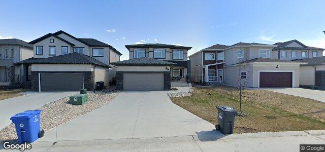 28 Karen Irvine Crescent（加拿大曼尼托巴省温尼伯市）房屋照片