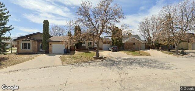 30 Kinsbourne Green（加拿大曼尼托巴省温尼伯市）房屋照片