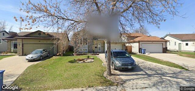 Photo of 38 Becontree Bay in Winnipeg, Manitoba