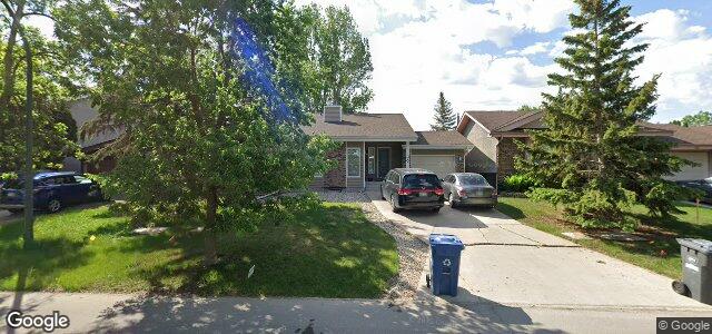 38 Willowbend Crescent（加拿大曼尼托巴省温尼伯市）房屋照片