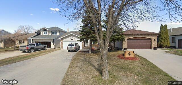 39 Kingsclear Drive（加拿大曼尼托巴省温尼伯市）房屋照片