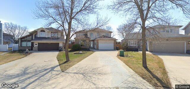 42 Cummings Crescent（加拿大曼尼托巴省温尼伯市）房屋照片