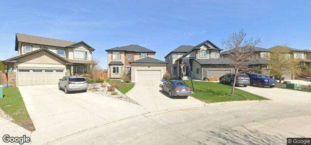 Larawan ng 52 Farnsworth Crescent sa Winnipeg, Manitoba