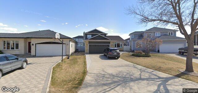 54 Cummings Crescent（加拿大曼尼托巴省温尼伯市）房屋照片