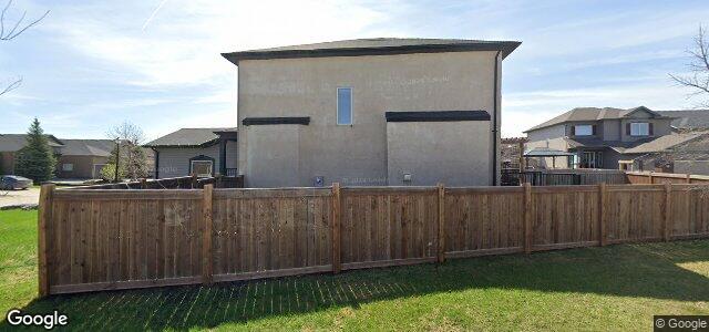 56 Michaud Crescent（加拿大曼尼托巴省温尼伯市）房屋照片