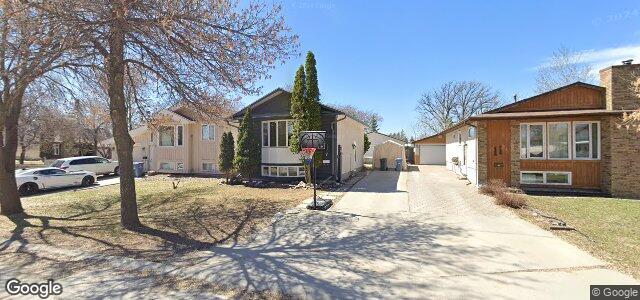 7 Briar Del Place（加拿大曼尼托巴省温尼伯市）房屋照片