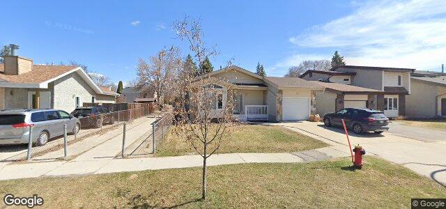 71 Malmsbury Avenue（加拿大曼尼托巴省温尼伯市）房屋照片