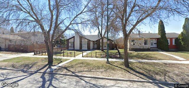 74 Britannica Road（加拿大曼尼托巴省温尼伯市）房屋照片