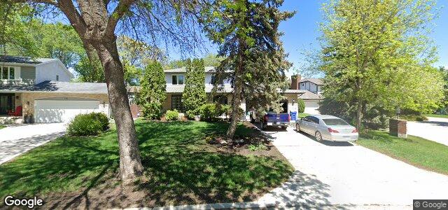 103 Barker Boulevard（加拿大曼尼托巴省温尼伯市）房屋照片