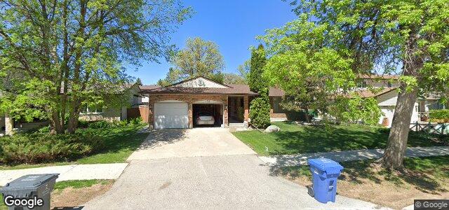 139 Barker Boulevard（加拿大曼尼托巴省温尼伯市）房屋照片