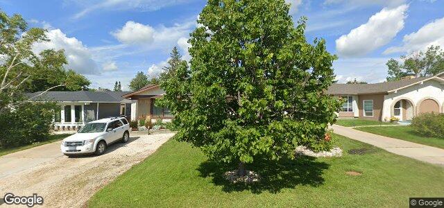 292 Barker Boulevard（加拿大曼尼托巴省温尼伯市）房屋照片