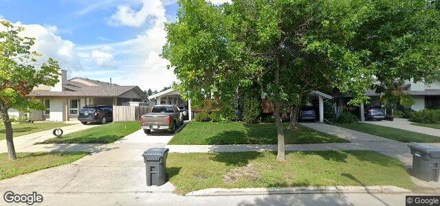 332 Barker Boulevard（加拿大曼尼托巴省温尼伯市）房屋照片