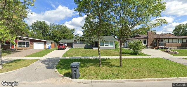 35 Barker Boulevard（加拿大曼尼托巴省温尼伯市）房屋照片