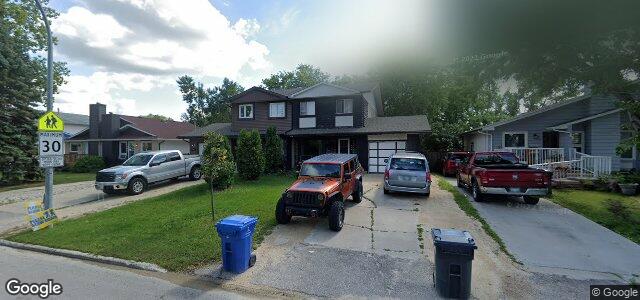 359 Barker Boulevard（加拿大曼尼托巴省温尼伯市）房屋照片