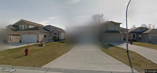 10 Wellwood Place（加拿大曼尼托巴省温尼伯市）房屋照片