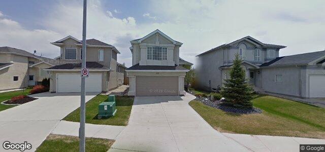 Larawan ng 111 Carsdale Drive sa Winnipeg, Manitoba