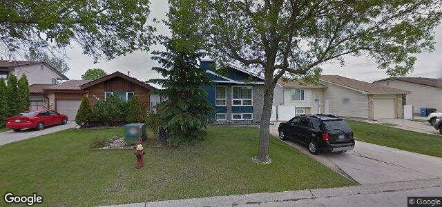 114 Spruce Thicket Walk（加拿大曼尼托巴省温尼伯市）房屋照片