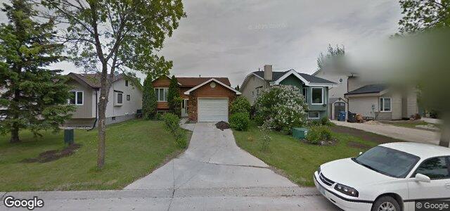 126 Spruce Thicket Walk（加拿大曼尼托巴省温尼伯市）房屋照片