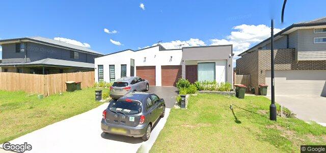 30 Riverstone Road（加拿大曼尼托巴省温尼伯市）房屋照片