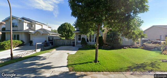 Photo of 35 John Reeves Place in Winnipeg, Manitoba