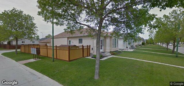 40 Kirkham Bay（加拿大曼尼托巴省温尼伯市）房屋照片