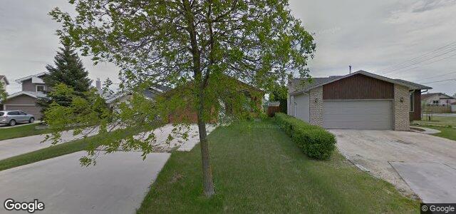 Photo of 44 Deepwood Cove in Winnipeg, Manitoba