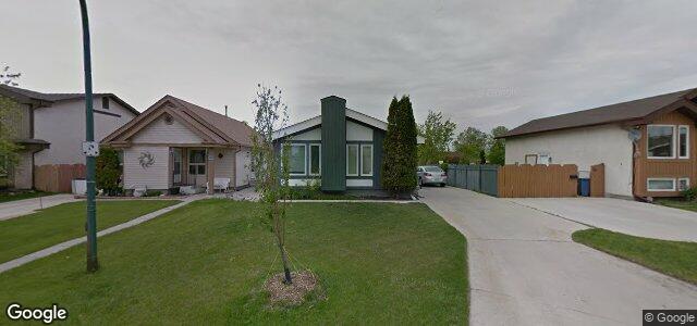 Photo of 56 William Whiteway Bay in Winnipeg, Manitoba