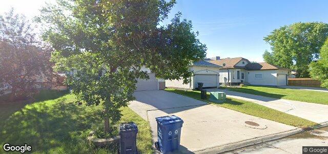 90 Peter Herner Bay（加拿大曼尼托巴省温尼伯市）房屋照片