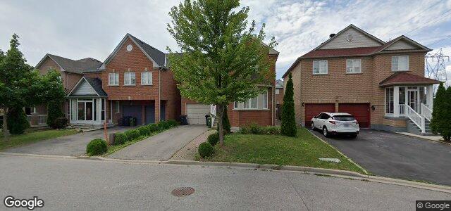 28 Knotwood Crescent（加拿大曼尼托巴省温尼伯市）房屋照片