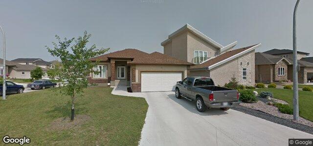 Photo of 71 River Ridge Drive in Winnipeg, Manitoba
