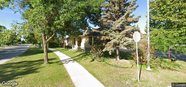 72 Sandalwood Crescent（加拿大曼尼托巴省温尼伯市）房屋照片