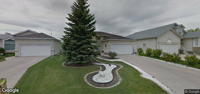 8 Meadowcrest Bay（加拿大曼尼托巴省温尼伯市）房屋照片