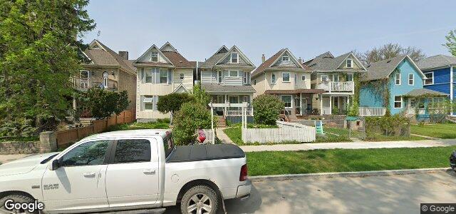 377 Wardlaw Avenue（加拿大曼尼托巴省温尼伯市）房屋照片