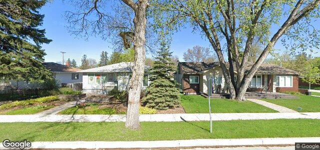 Photo of 329 Churchill Drive in Winnipeg, Manitoba
