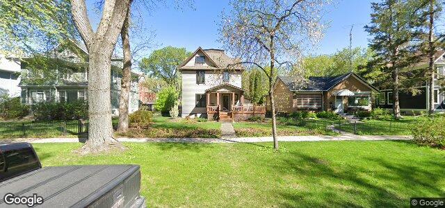 353 Baltimore Road（加拿大曼尼托巴省温尼伯市）房屋照片