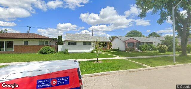 1015 Bannerman Avenue（加拿大曼尼托巴省温尼伯市）房屋照片