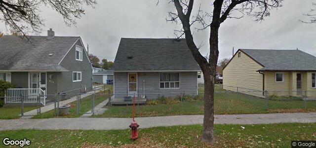 425 Airlies Street（加拿大曼尼托巴省温尼伯市）房屋照片