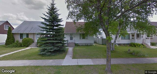 Photo of 447 Tinniswood Street in Winnipeg, Manitoba