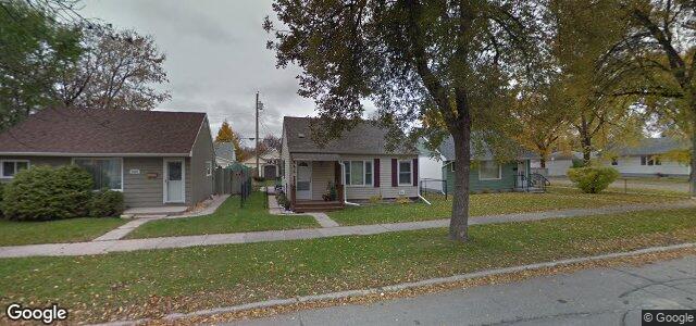 468 Airlies Street（加拿大曼尼托巴省温尼伯市）房屋照片